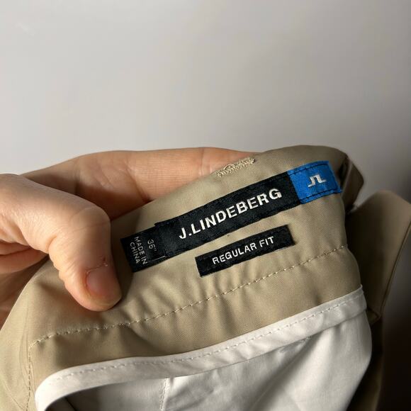 J. Lindeberg Performance Golf Shorts Men's 36 Khaki Tan Regular Fit Casual - Picture 3 of 8